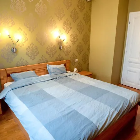 Oasis Apartment Gyor